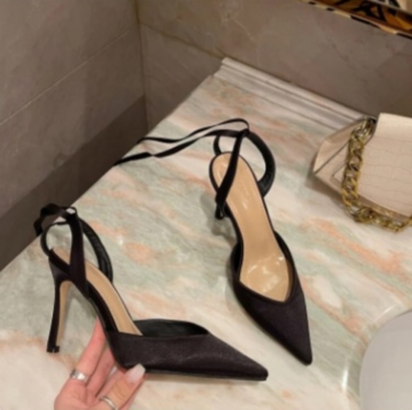 Black Party Shoes for Women with pointed toe and lace-up open heel - Picture 4 of 4